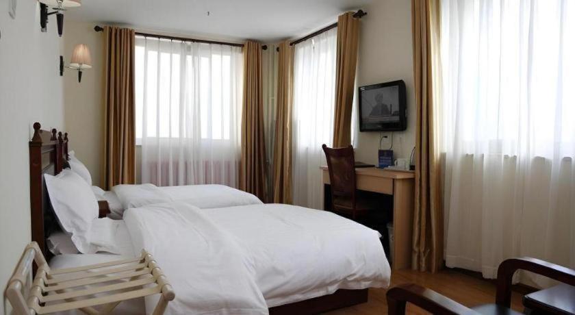 Beijing Yi Jia Hotel ภายนอก รูปภาพ